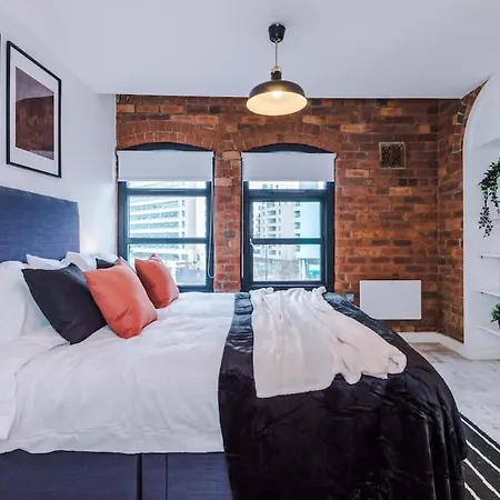 Modern 2-bed Flat In - Sleeps 6 Appartamento