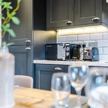 公寓 Modern 2-bed Flat In - Sleeps 6 利兹
