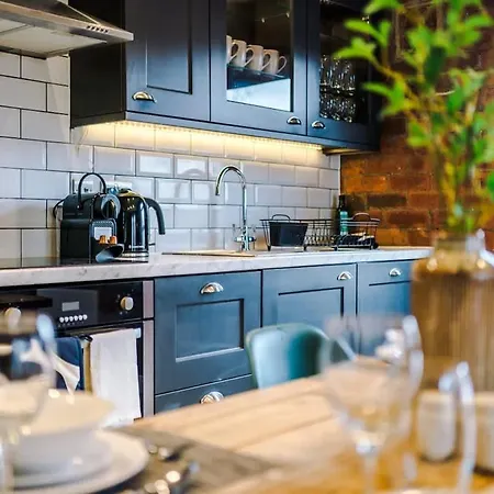 아파트 Modern 2-bed Flat In - Sleeps 6 리즈