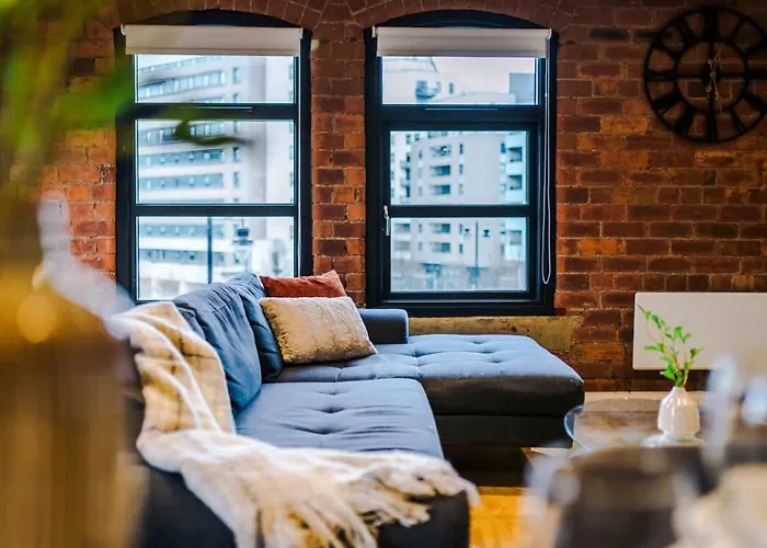 Modern 2-bed Flat In - Sleeps 6 아파트